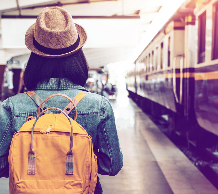 girl going to train